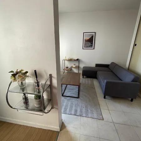 Joli Appartement La Courneuve Exterior photo