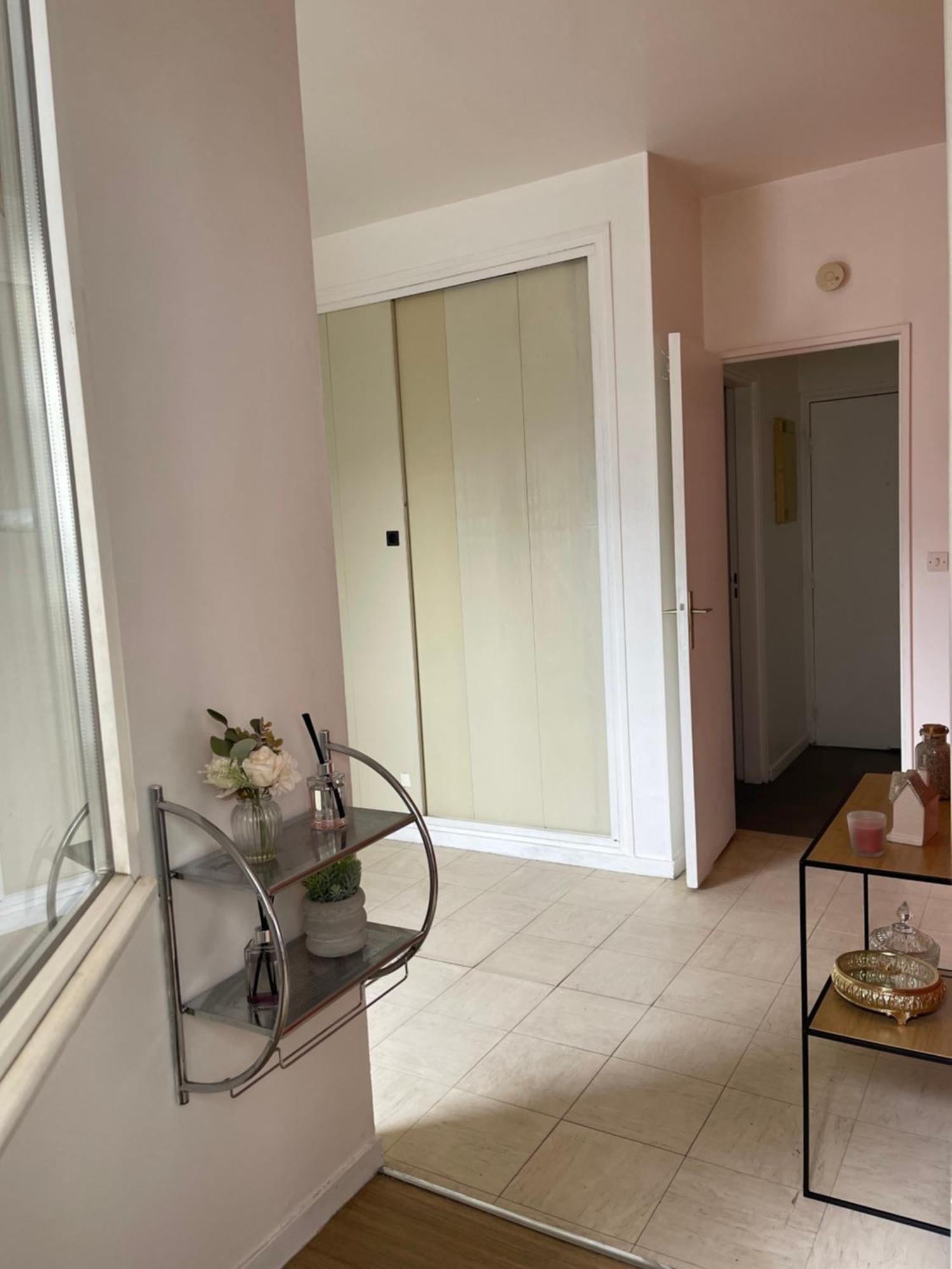 Apartment Joli La Courneuve